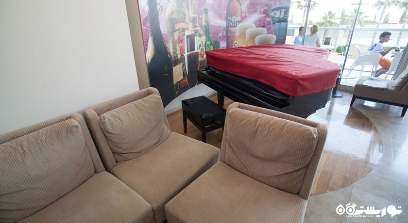 نمای بار پیانو